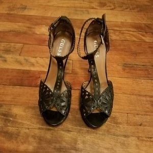 HOT GUESS T-STRAP PLATFORM HEELS